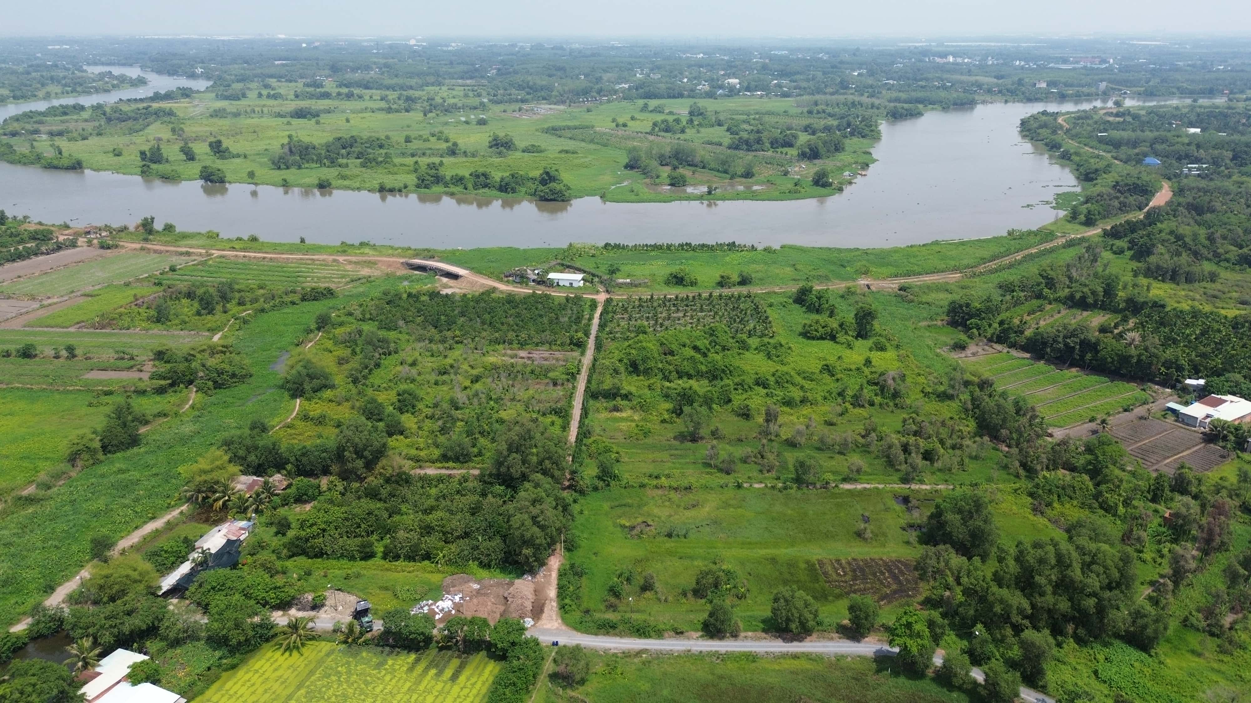 CC243 Đất làm nhà vườn Củ Chi 1.000 m2 có 100m thổ cư góc 2 mặt tiền xã Trung An